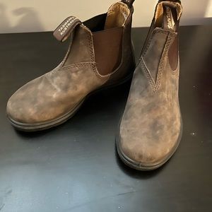 Blundstones size 12 Childs boots never worn